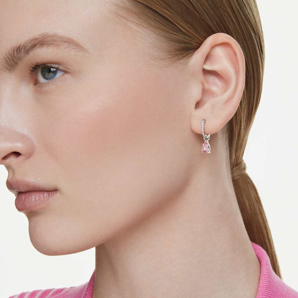 Attract drop earrings