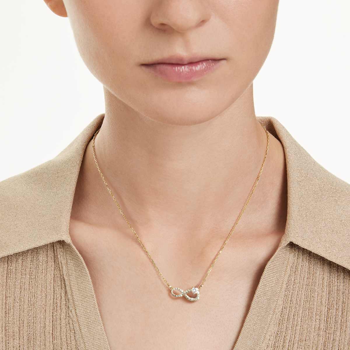 Hyperbola necklace