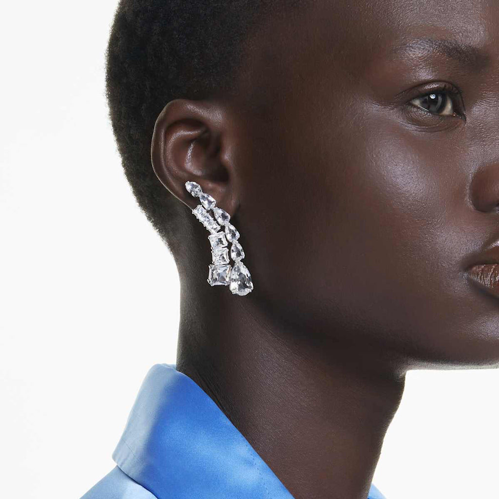 Matrix drop earrings