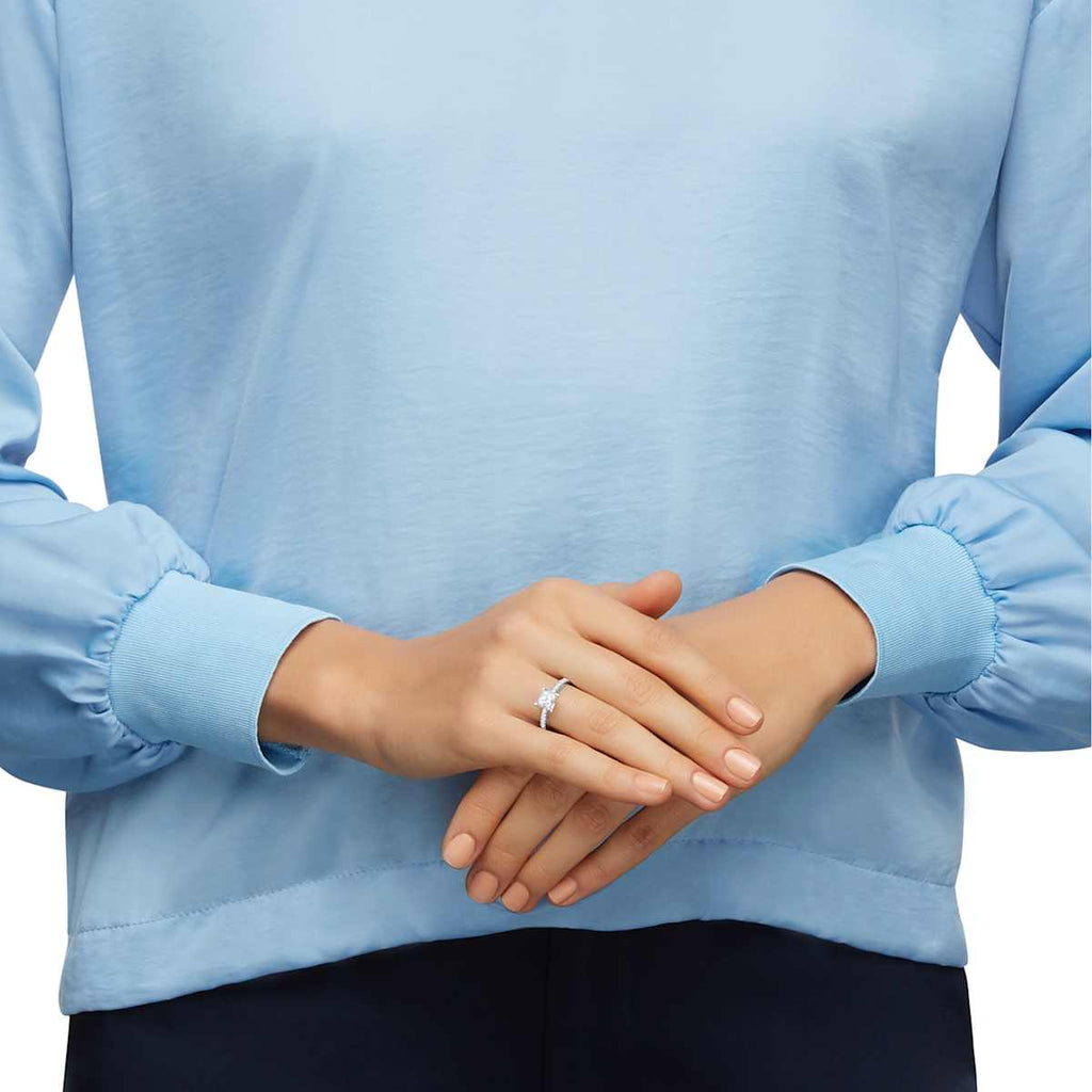 Attract ring
