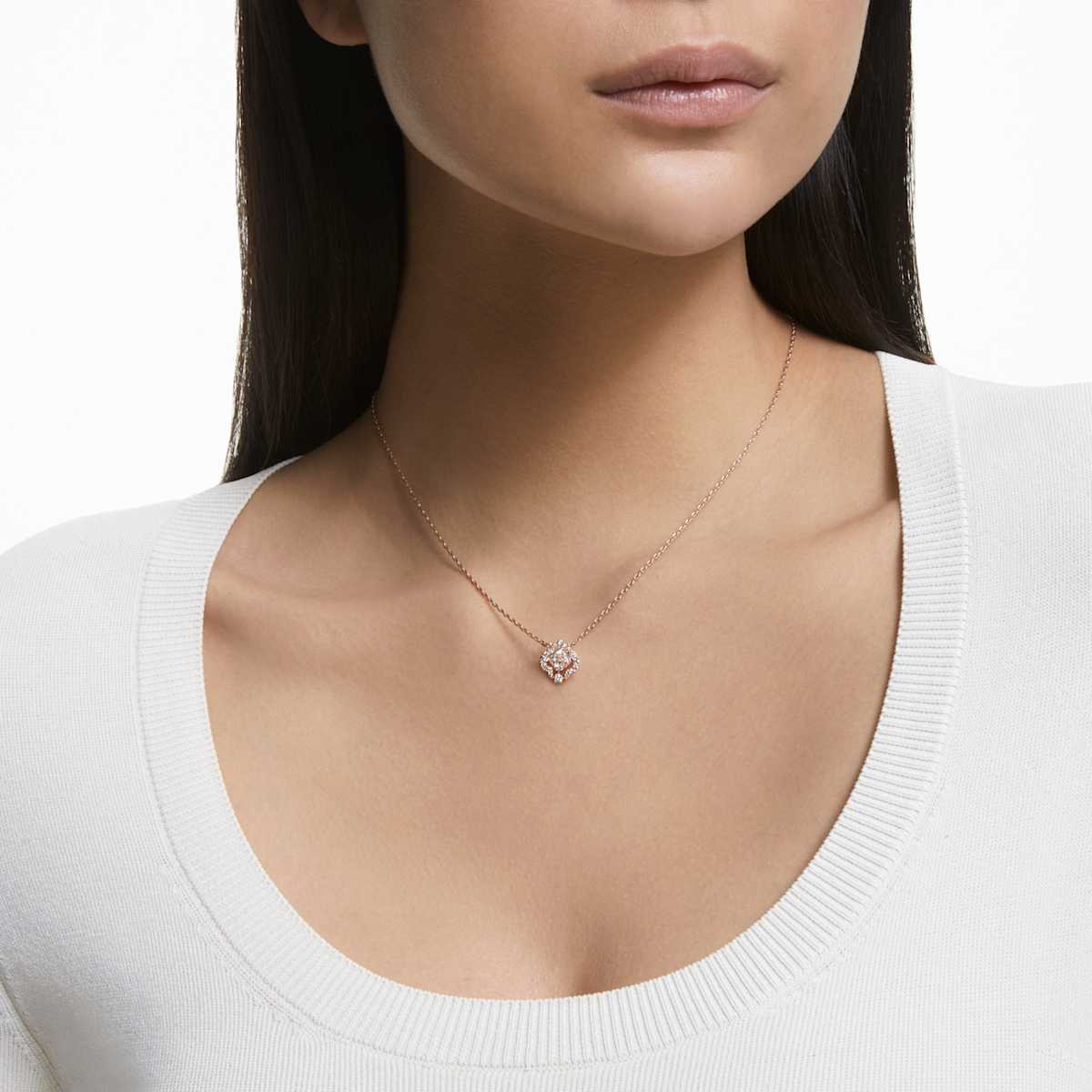 Una necklace