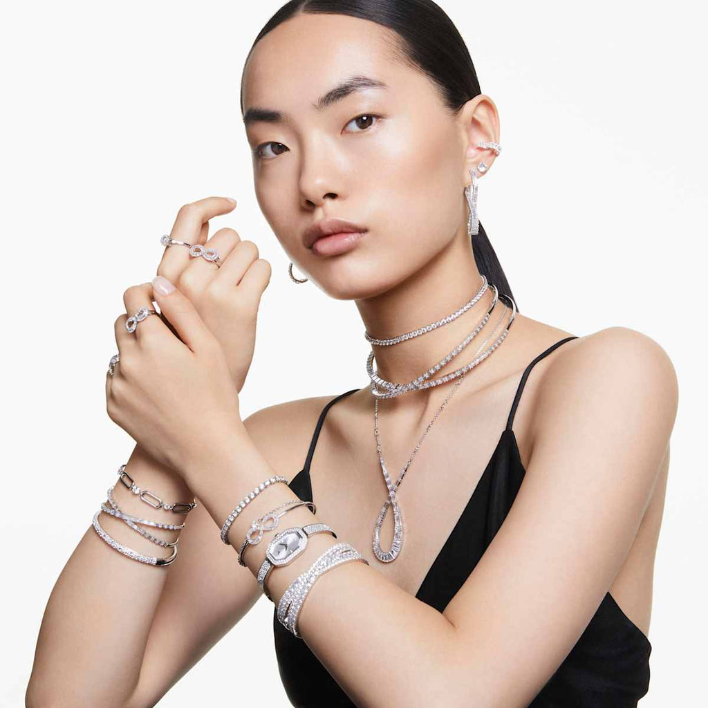Hyperbola cuff