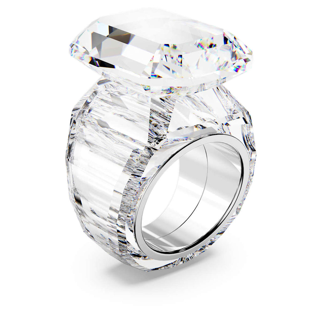 Lucent cocktail ring