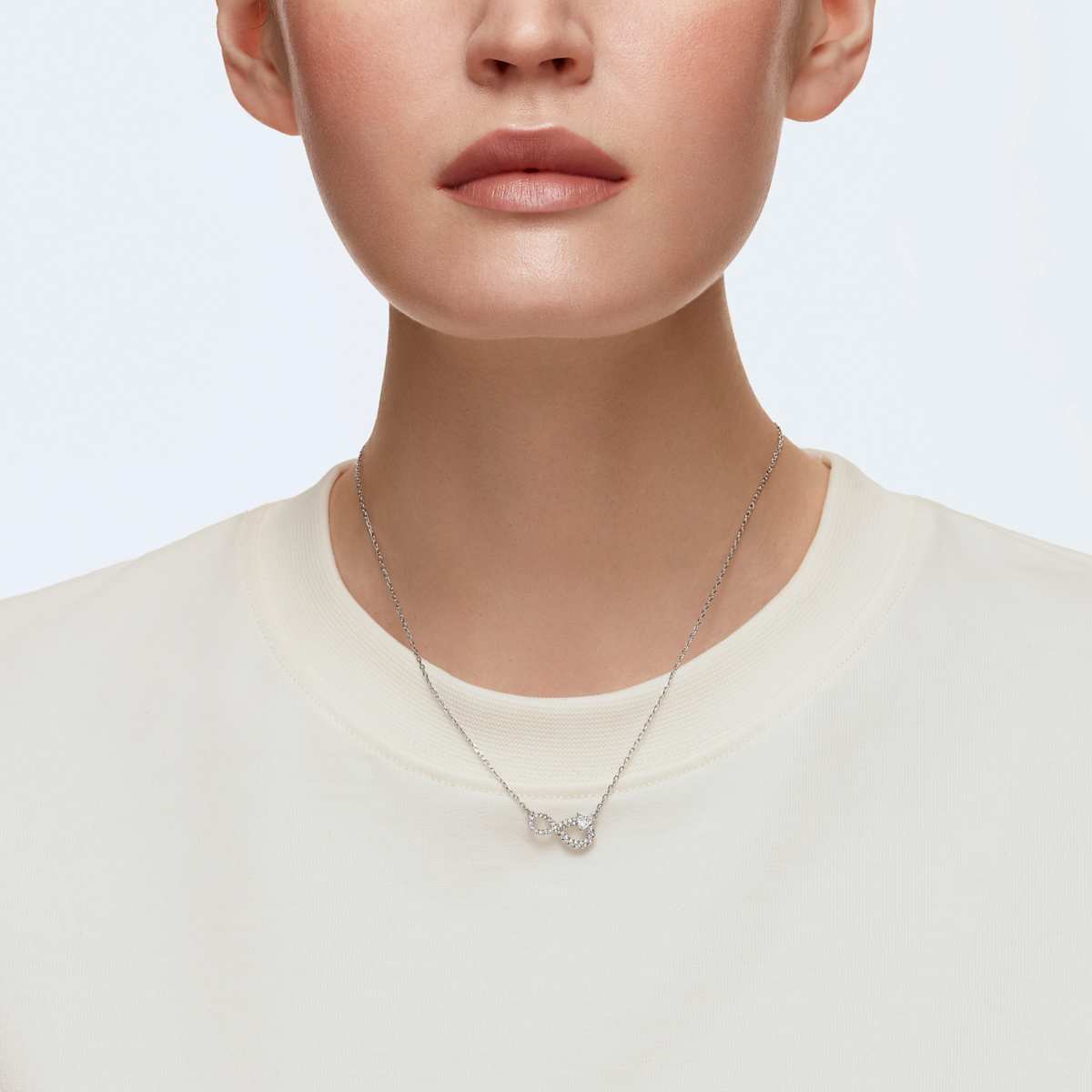 Hyperbola necklace