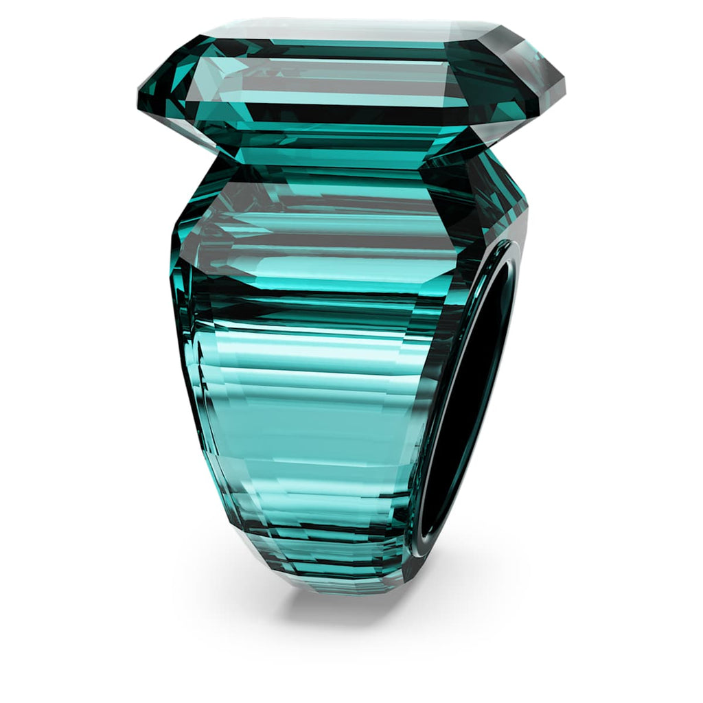 Lucent cocktail ring