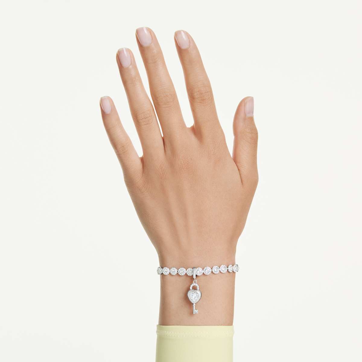 Charm Idyllia