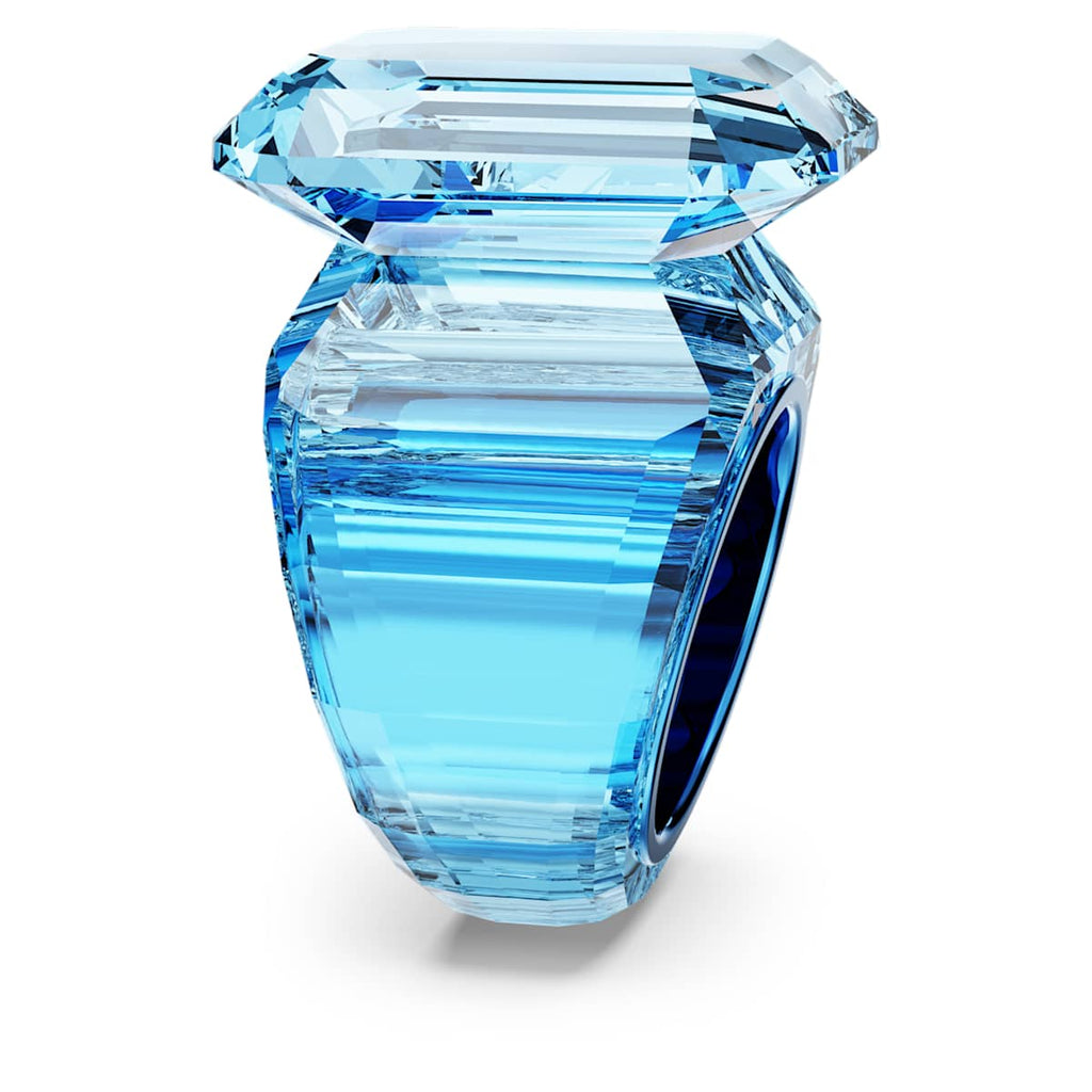 Lucent cocktail ring